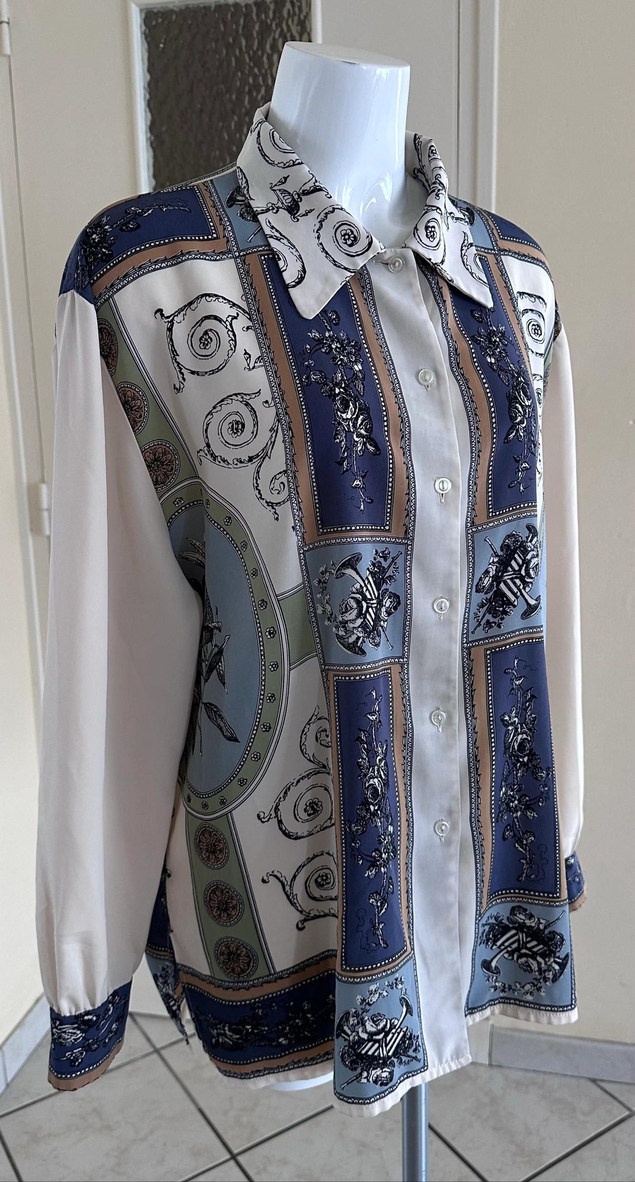 Magnifique Chemise Femme Manches Longues – Élégante & Fluide – État Irréprochable – photo 4